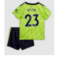 Manchester United Luke Shaw #23 Fotballklær Tredjedraktsett Barn 2022-23 Kortermet (+ korte bukser)